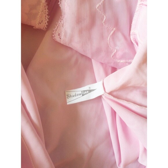 Vintage 70’s Shadowline pink pajama top with embroidered flowers and lace detail - Picture 7 of 8